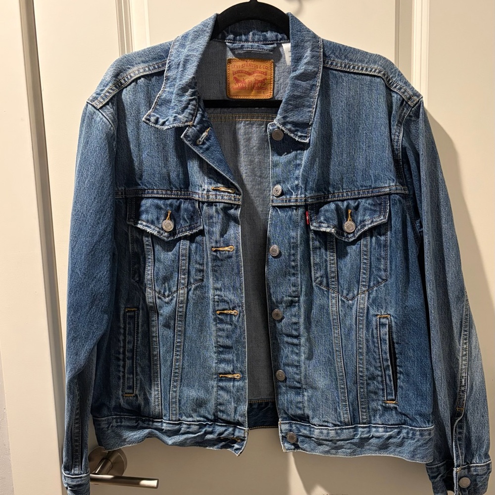 Levi's Women's Blue Denim Jacket | Size Large |